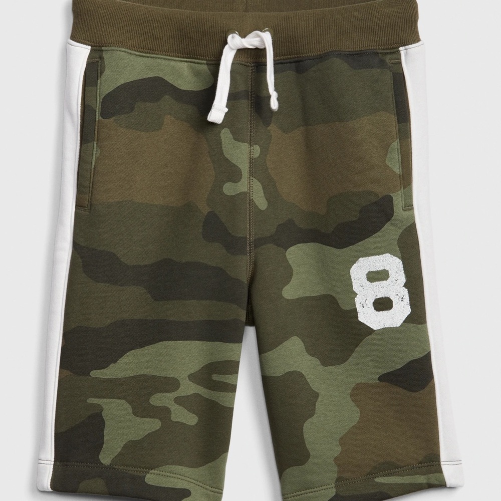 NEW GAP Camouflage Shorts
